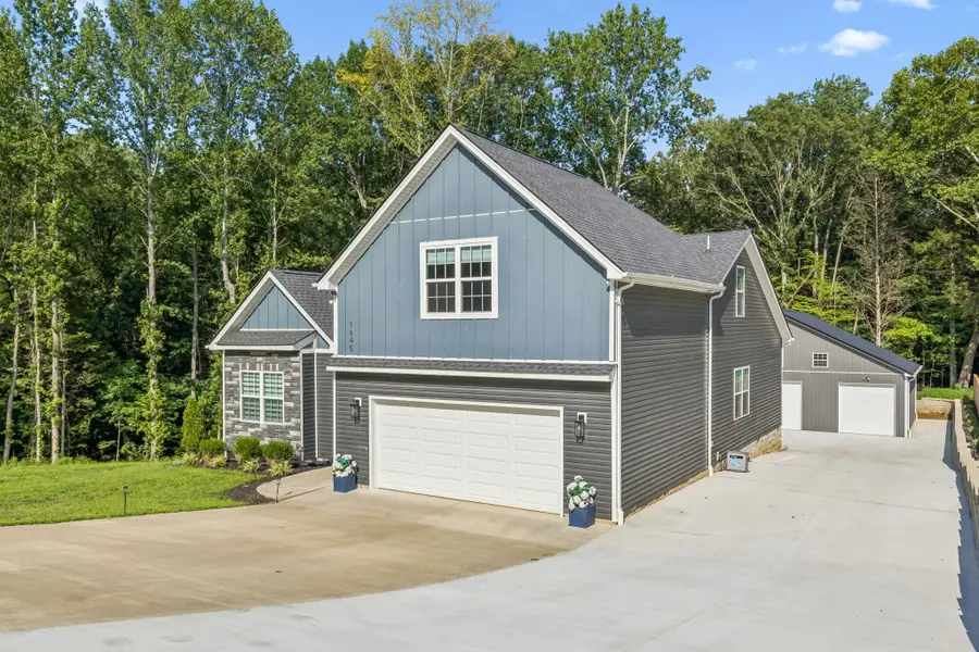 1845 Dinsmore Rd, Clarksville, TN 37040 - #2