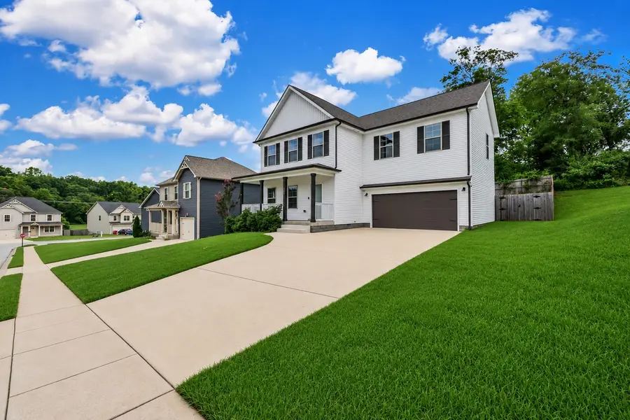 1381 Sussex Dr, Clarksville, TN 37042 - #3