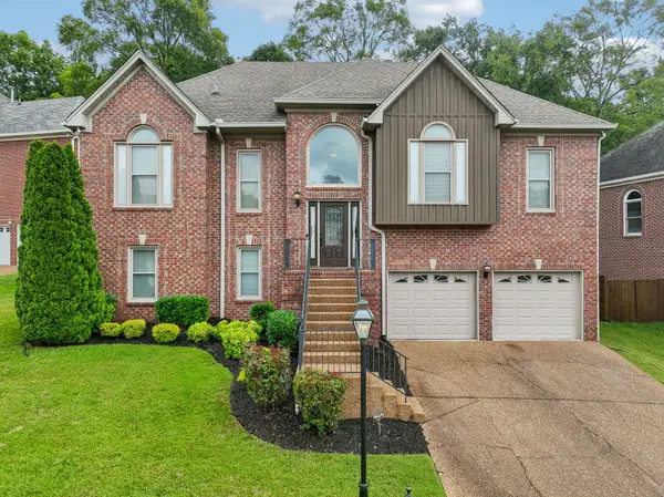 612 Bayhill Ct N, Hermitage, TN 37076