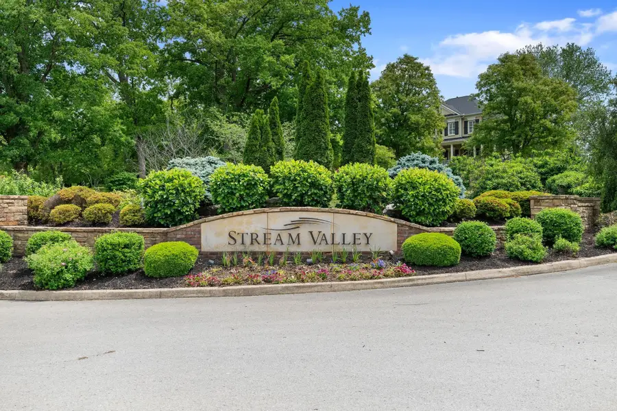 1031 Oglethorpe Dr, Franklin, TN 37064 - #2