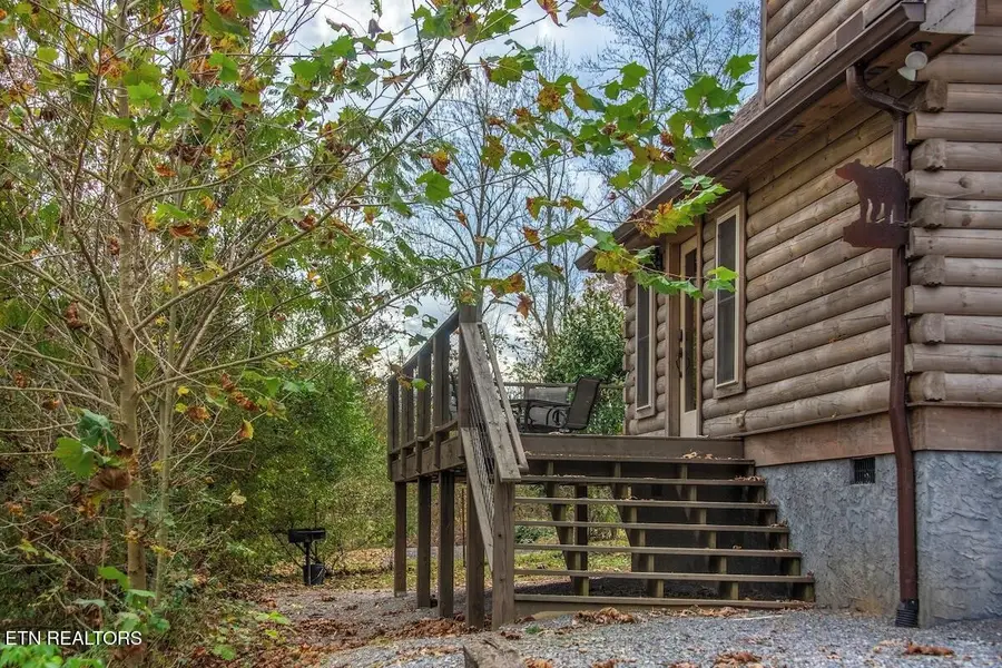 820 Crest View Drive, Gatlinburg, TN 37738 - #2