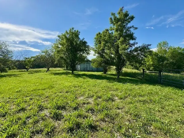 1 Topsy Store Rd, Waynesboro, TN 38485 - #2