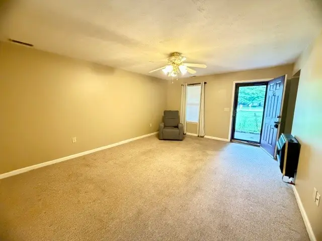 46 Woods Edge Rd, Winchester, TN 37398 - #3