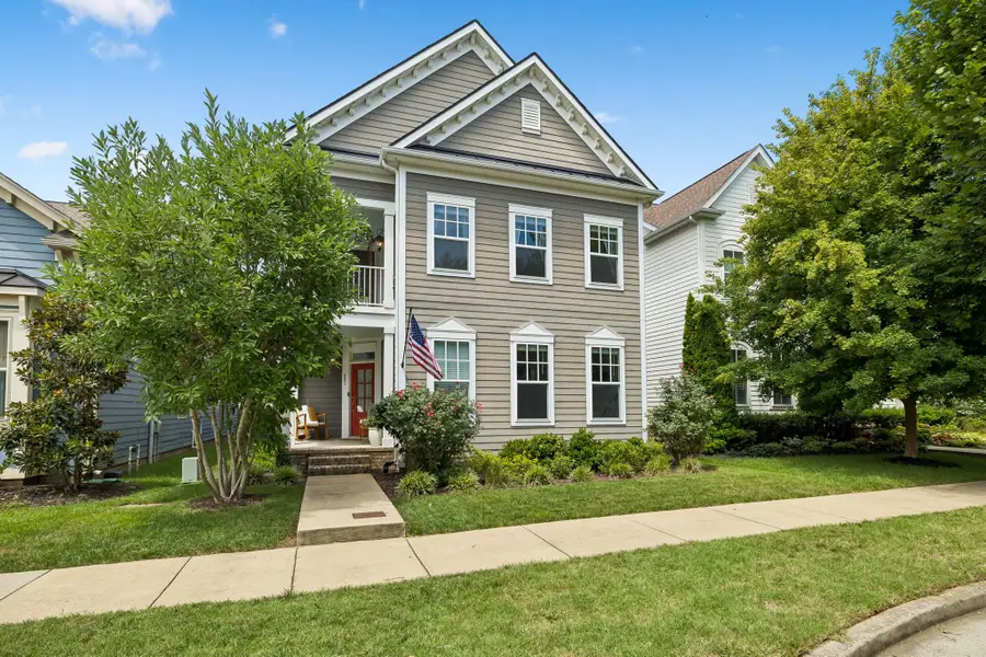 601 Cobert Ln, Franklin, TN 37064 - #2