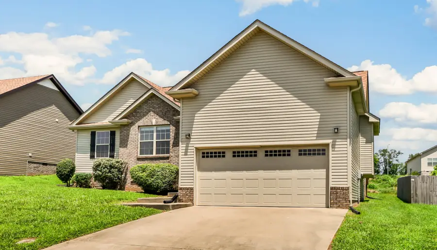 1037 Charles Thomas Dr, Clarksville, TN 37042 - #3