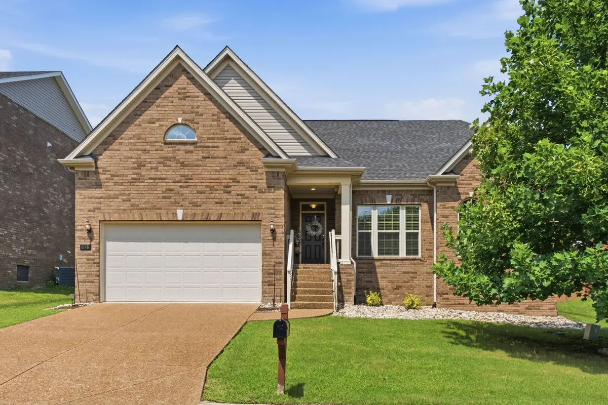 618 Stonebridge Ln, Mount Juliet, TN 37122 - #1