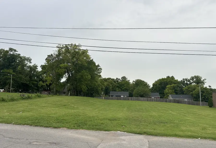 1609 Jones St, Springfield, TN 37172 - #2
