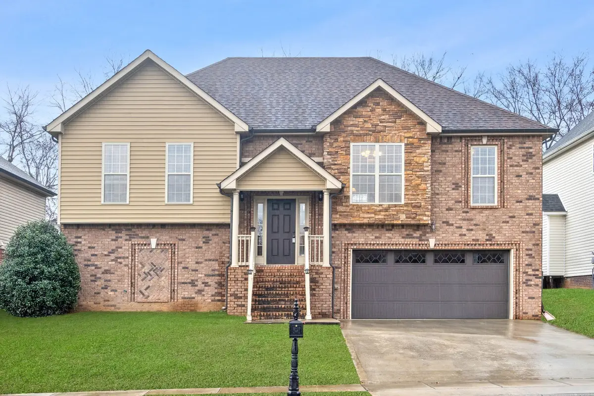 2485 Senseney Dr, Clarksville, TN 37042 - #1