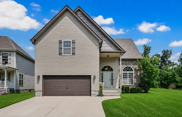 3669 Fox Tail Dr, Clarksville, TN 37040