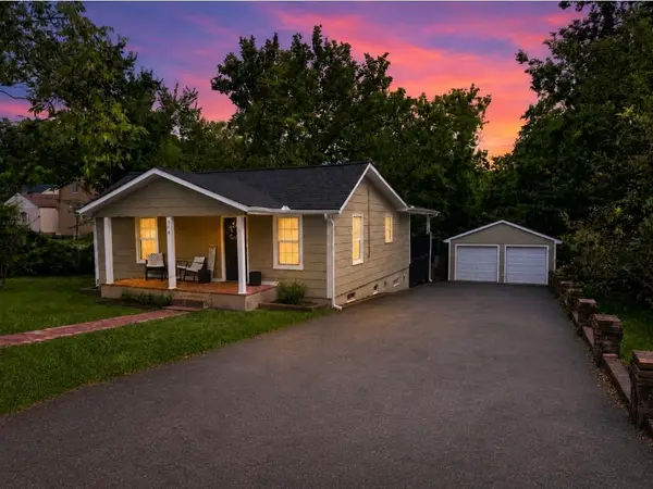 544 Maplewood Ln, Nashville, TN 37216