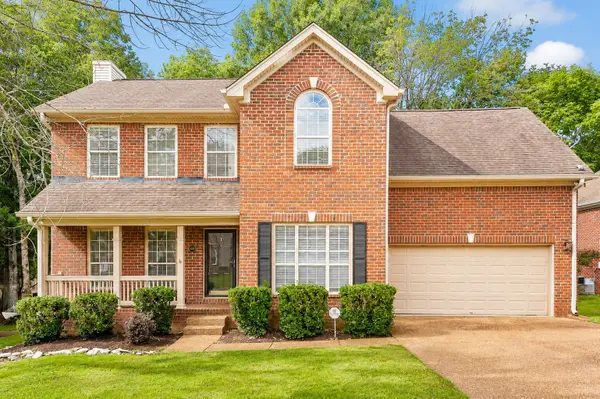 2010 Woods Run, Mount Juliet, TN 37122