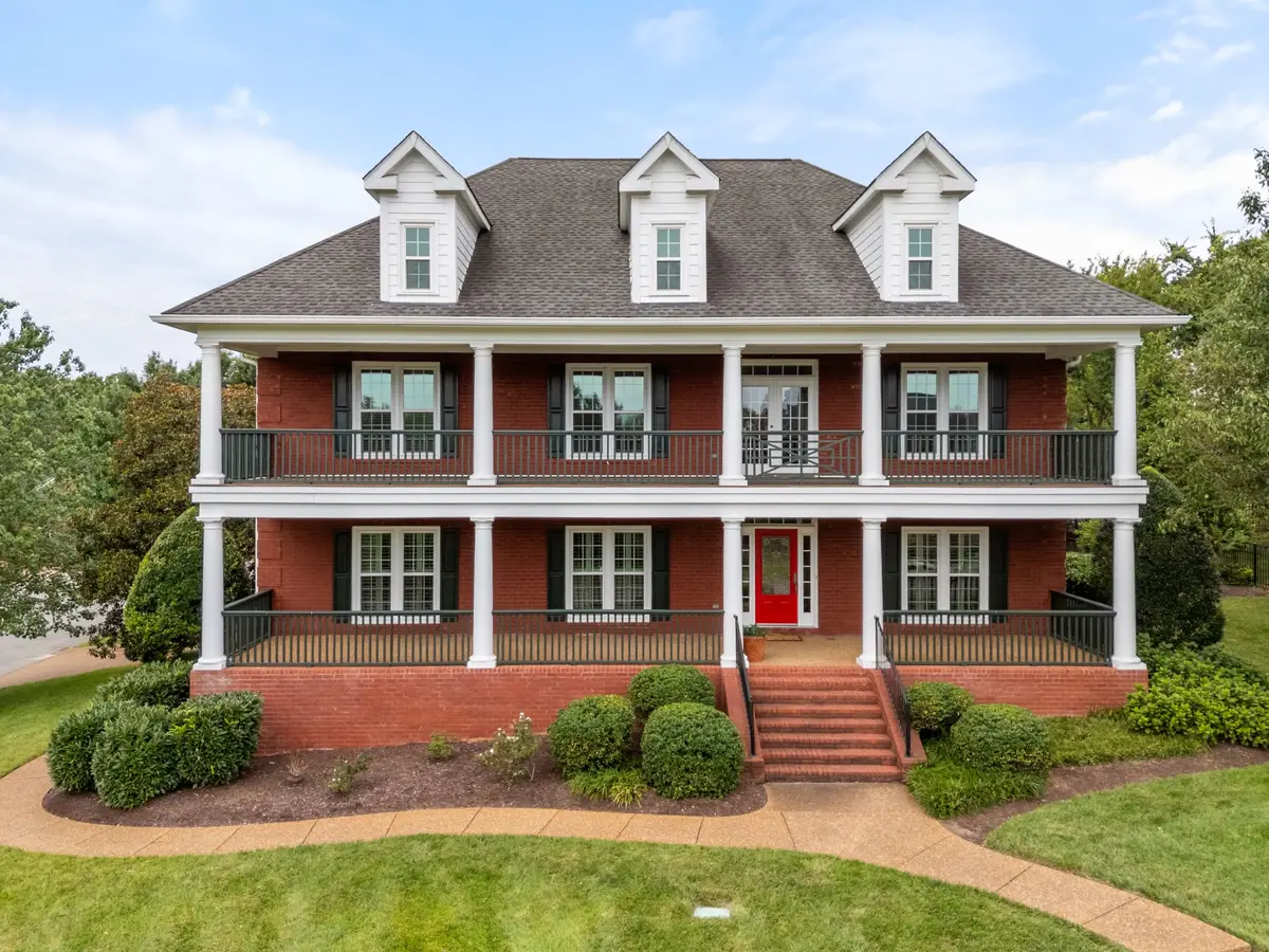 310 Fountainbrooke Dr, Brentwood, TN 37027 - #1