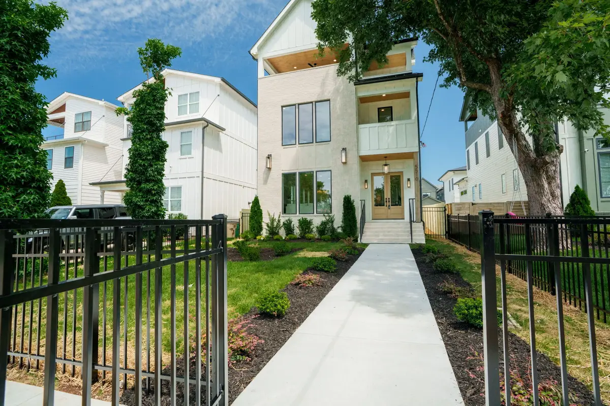 5510 Pennsylvania Ave, Nashville, TN 37209 - #1