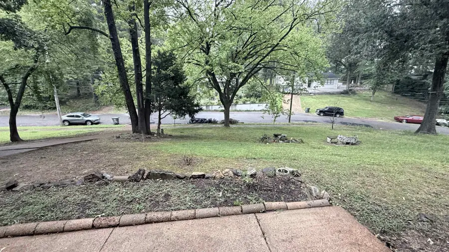 2753 E Skyline Cir, Memphis, TN 38127 - #2