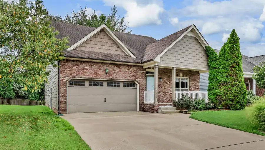 2228 Fairfax Dr, Clarksville, TN 37043 - #2