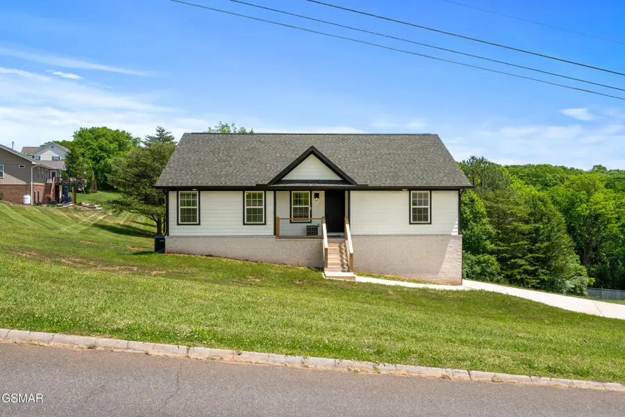 3886 Settlers Trail, Kodak, TN 37764 - #2