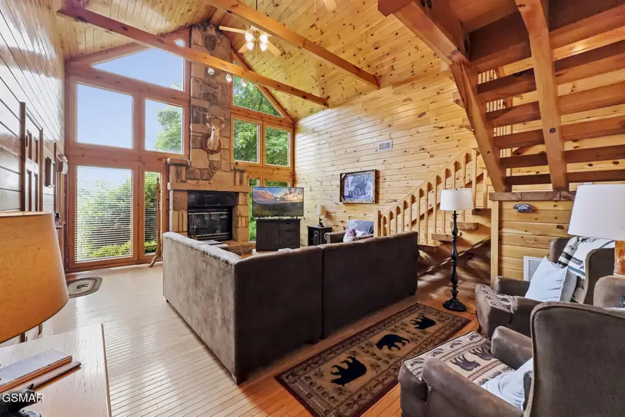 817 Sunshine Trail, Gatlinburg, TN 37738 - #3
