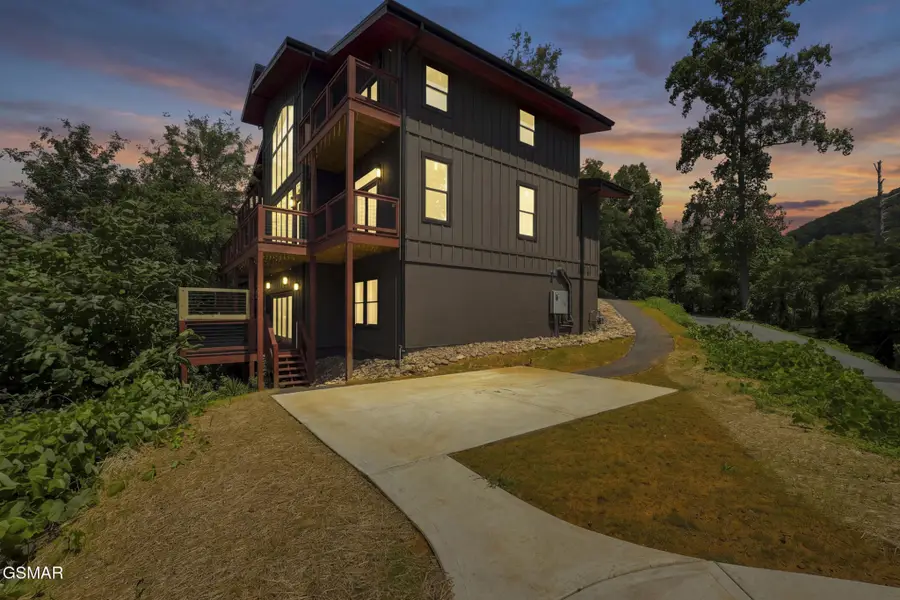245 Brownsridge Road, Gatlinburg, TN 37738 - #2