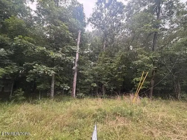 3333 Warpath Drive, Crossville, TN 38572