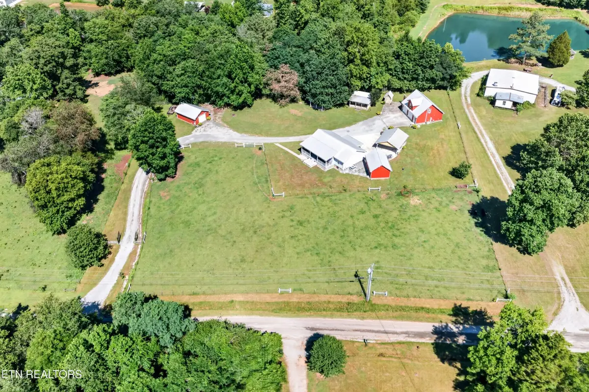 105 Foothills Rd, Pikeville, TN 37367 - #1