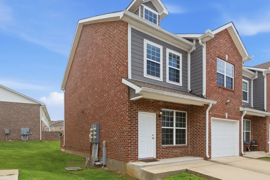 1300 Villa Cir, Lebanon, TN 37090 - #3