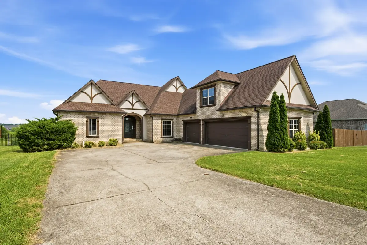 145 Covey Rise Cir, Clarksville, TN 37043 - #1