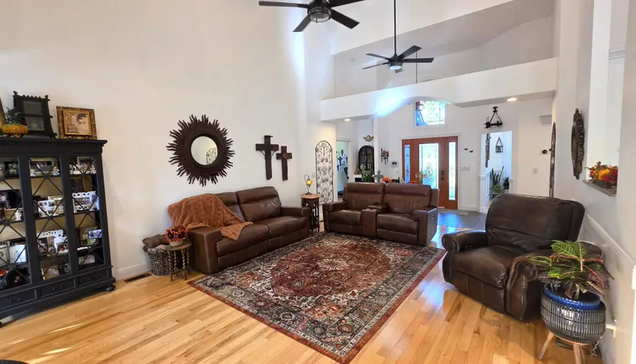 256 Lakehill Beach Estates Rd, Springville, TN 38256 - #3