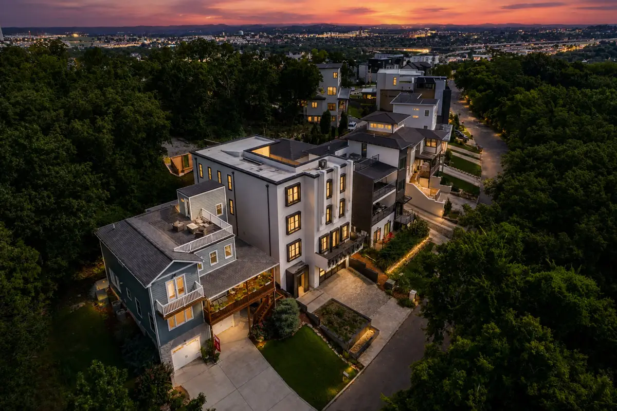 6124 Hill Cir, Nashville, TN 37209 - #1