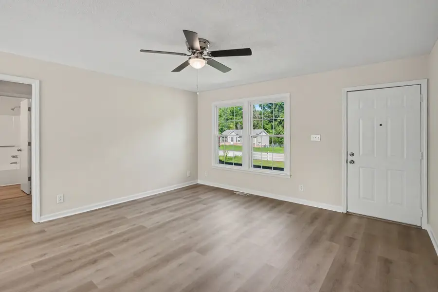1577 Mary Beth Ln, Clarksville, TN 37042 - #3