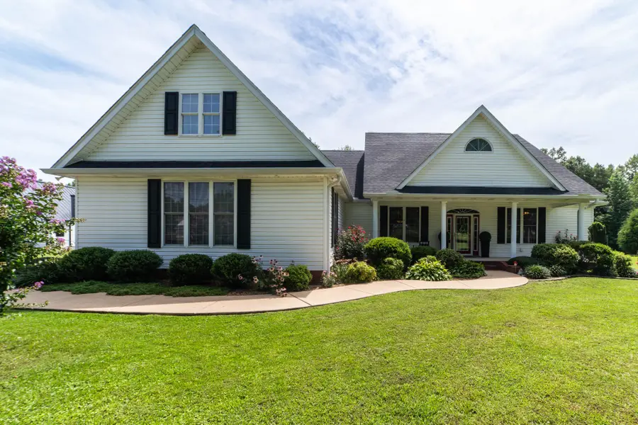 390 Carmen Dr, Paris, TN 38242 - #3