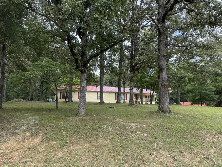 576 Vandagriff Rd, McMinnville, TN 37110 - #3