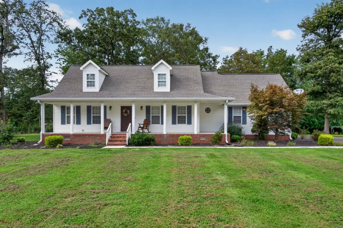 258 Oak Place Dr, Smithville, TN 37166 - #1