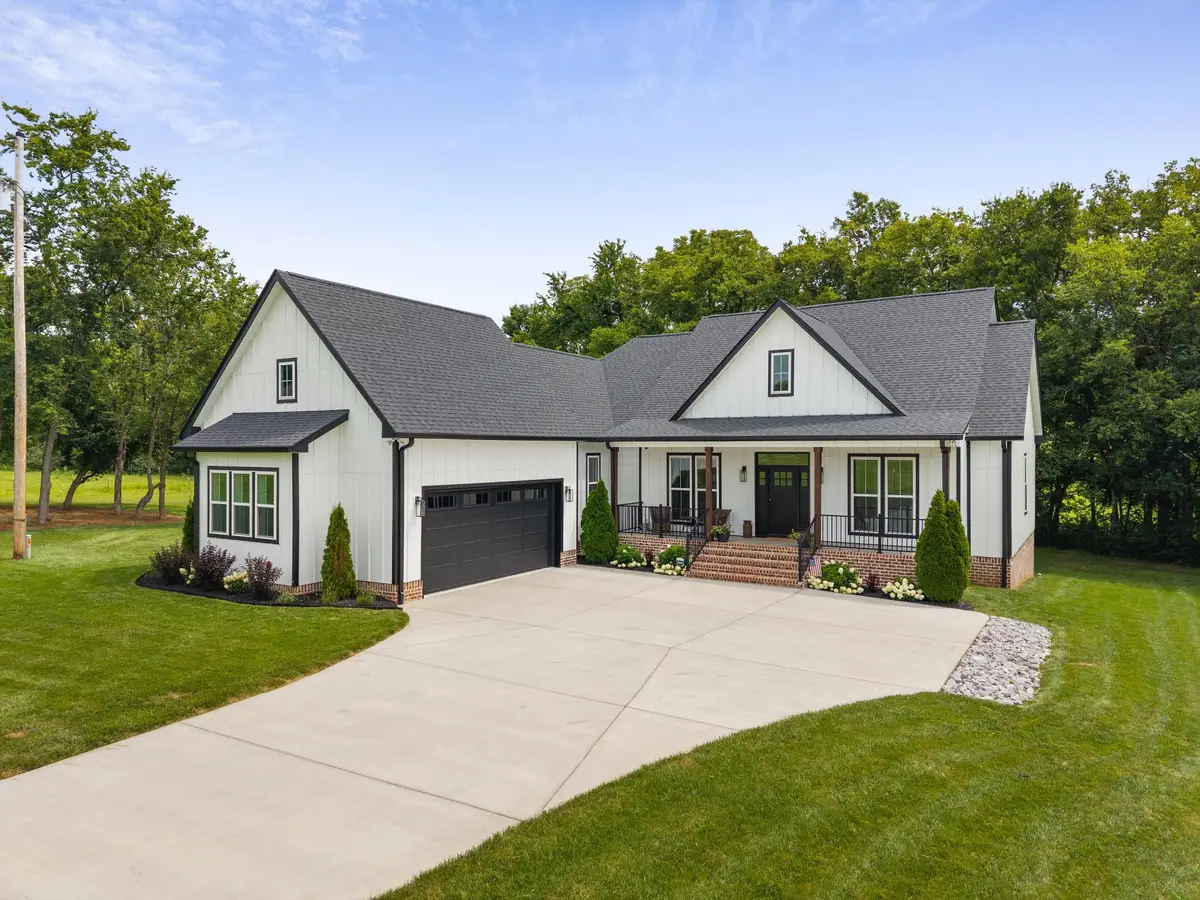 350 Thoroughbred Lane, Hartsville, TN 37074 - #1