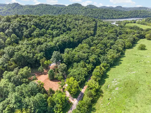 384 Huff Hollow Rd, Granville, TN 38564