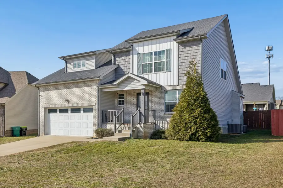 894 Wild Elm Ct, Clarksville, TN 37042 - #2