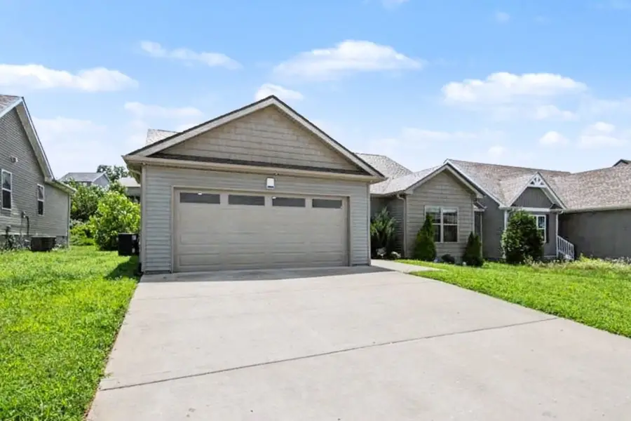 3031 Core Dr, Clarksville, TN 37040 - #2
