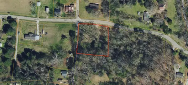 1119 5th Street, Etowah, TN 37331