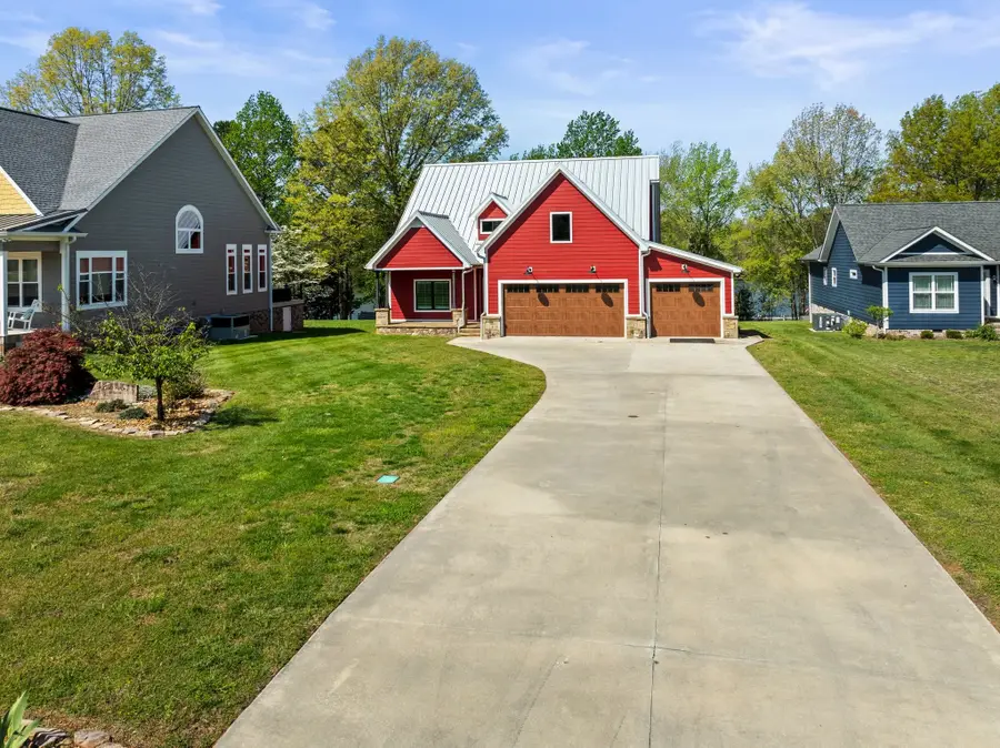 171 Cypress Point Dr, Winchester, TN 37398 - #2