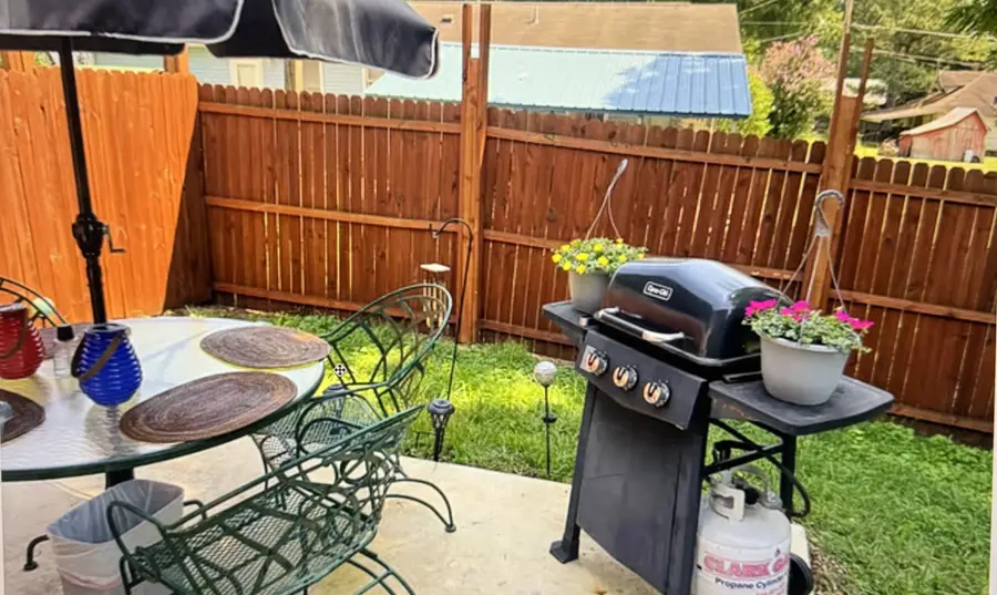 202 Elliott Way, Decherd, TN 37324 - #2