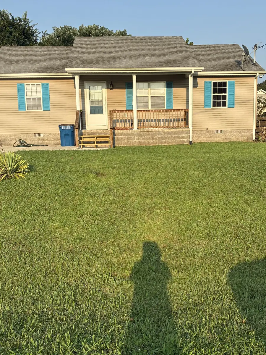 28 Hawthorne Dr, Manchester, TN 37355 - #2