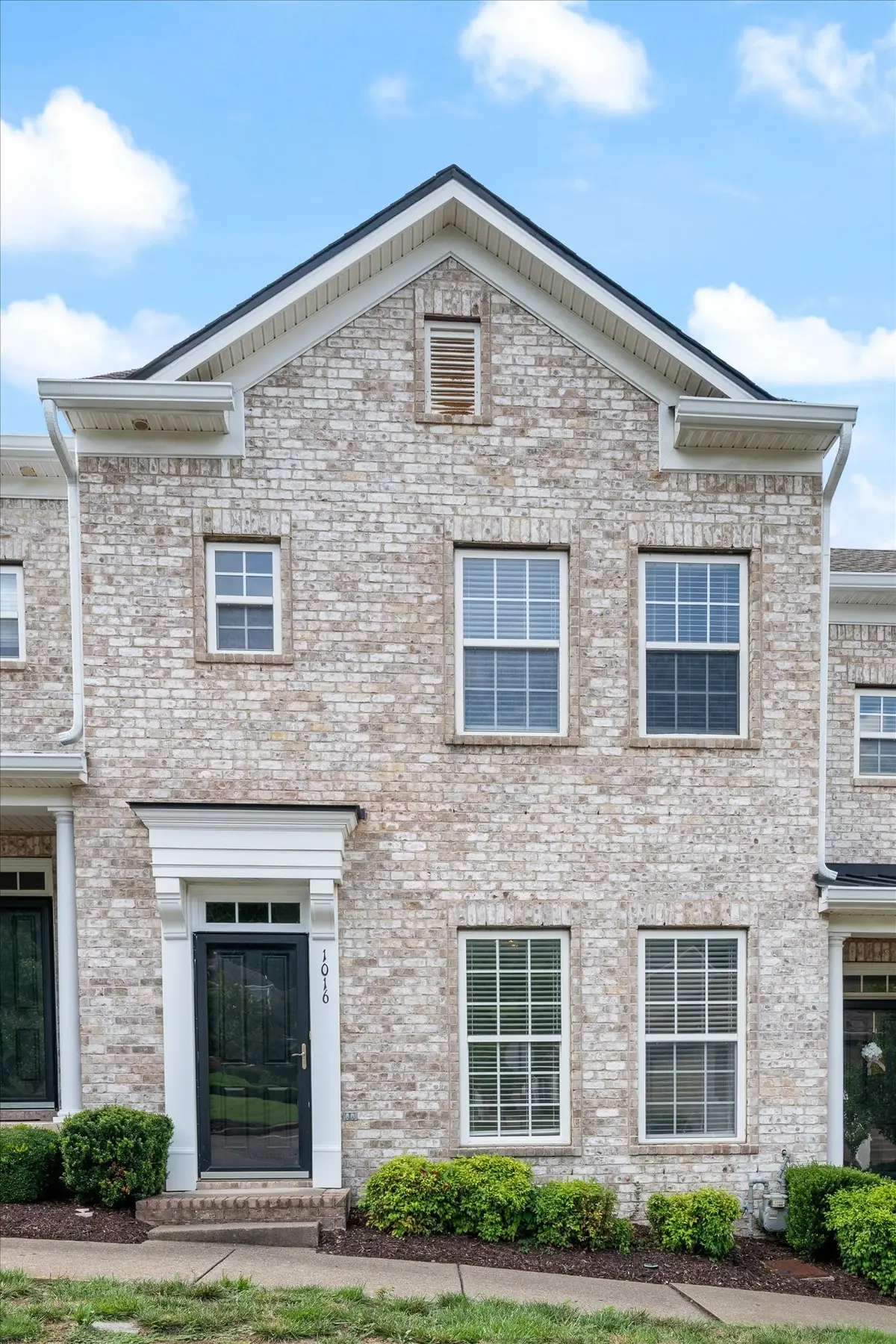 1016 Loxley Dr, Nashville, TN 37211 - #1