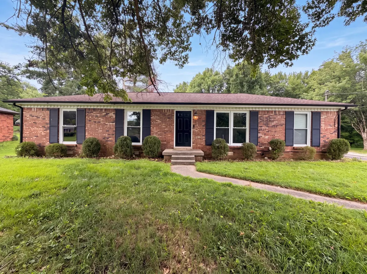 330 Harold Dr, Clarksville, TN 37040 - #1