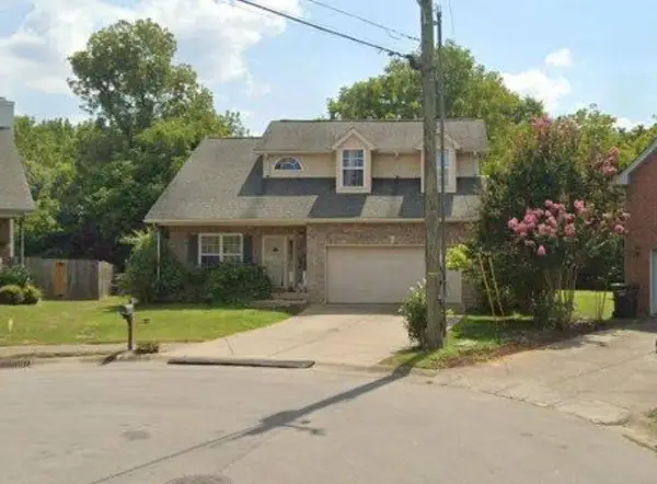 1024 Summerview Ct, Nashville, TN 37221