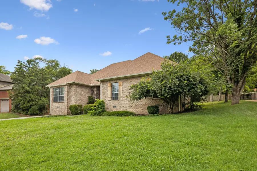 130 Devonshire Trl, Hendersonville, TN 37075 - #2