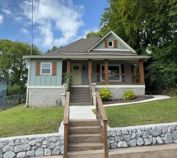 2008 Vine Street, Chattanooga, TN 37404