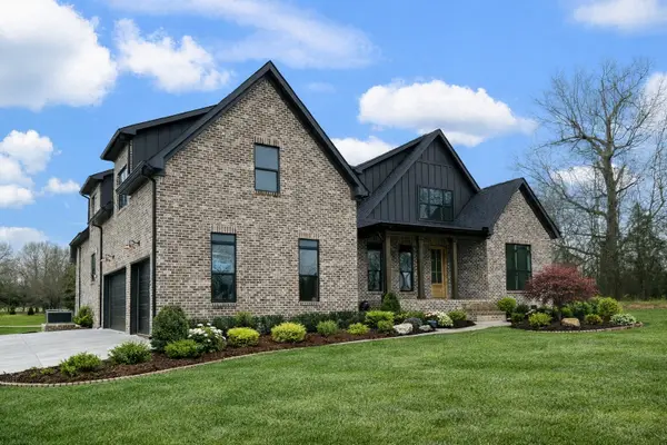 3271 Sulphur Springs Rd, Murfreesboro, TN 37129