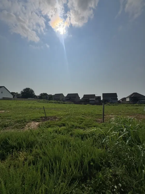 251 Autumnwood Farms, Clarksville, TN 37042