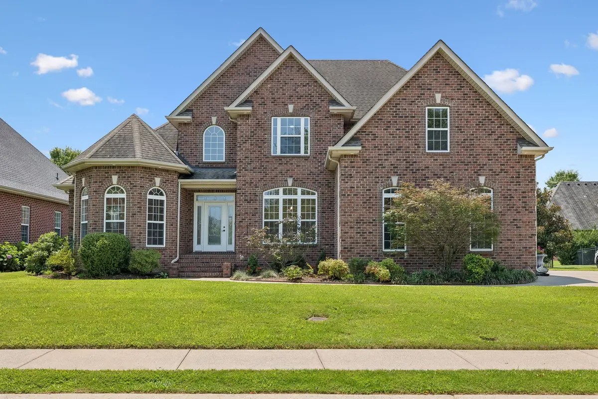 3317 Geneva Dr, Murfreesboro, TN 37128 - #1
