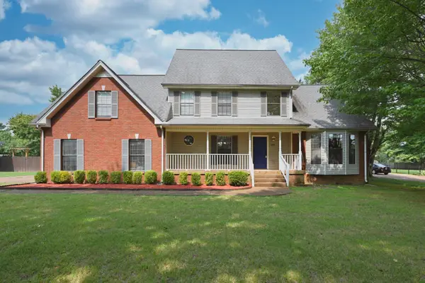104 Spicer Ct, White House, TN 37188