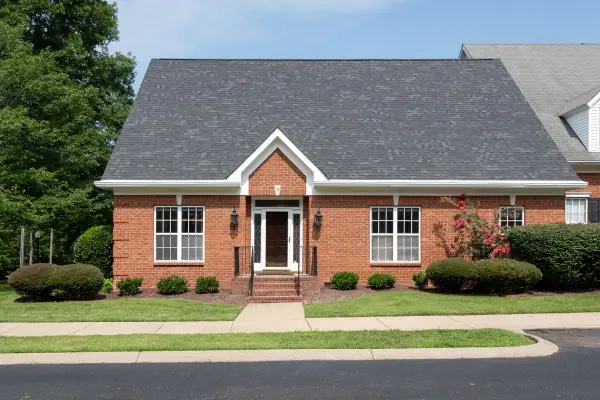 32 Wyndermere, Hendersonville, TN 37075
